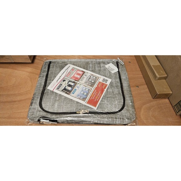 Bush bees Box Clothes Organizer - Picture 2 of 8